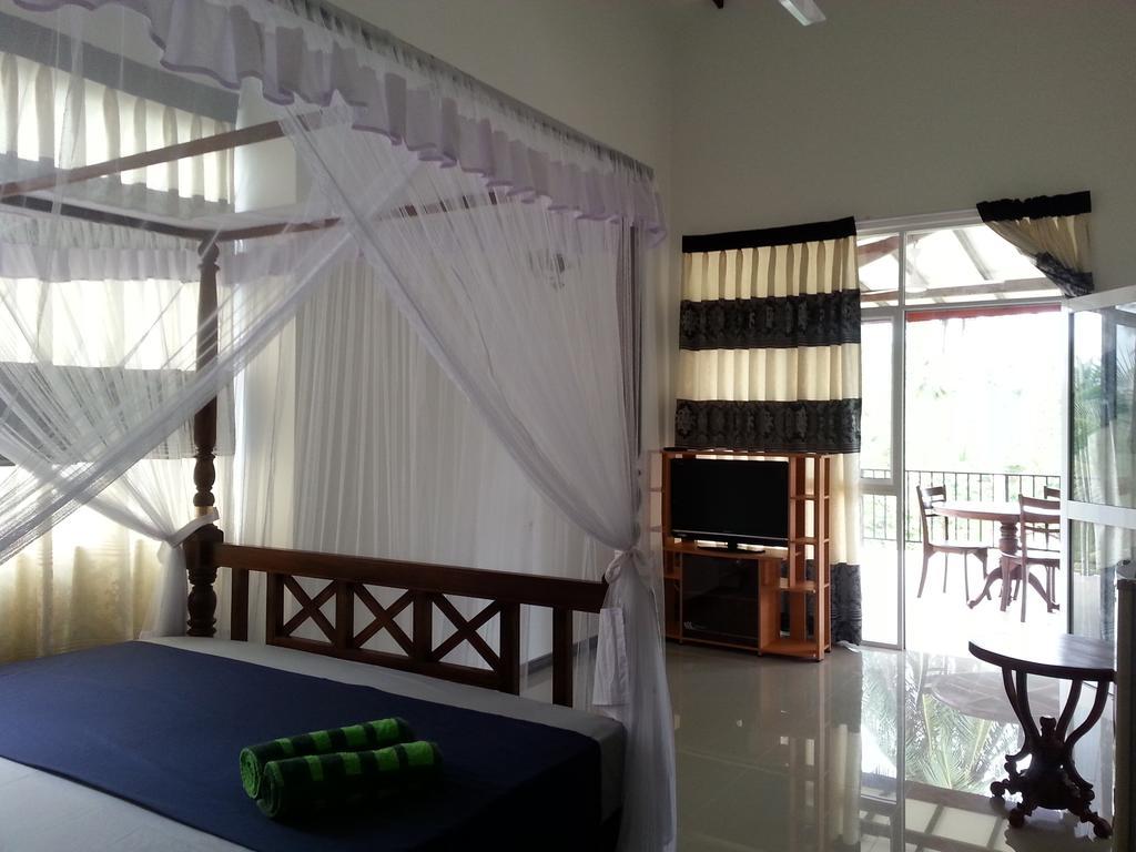 Coral Palm Villa And Apartment Unawatuna Quarto foto