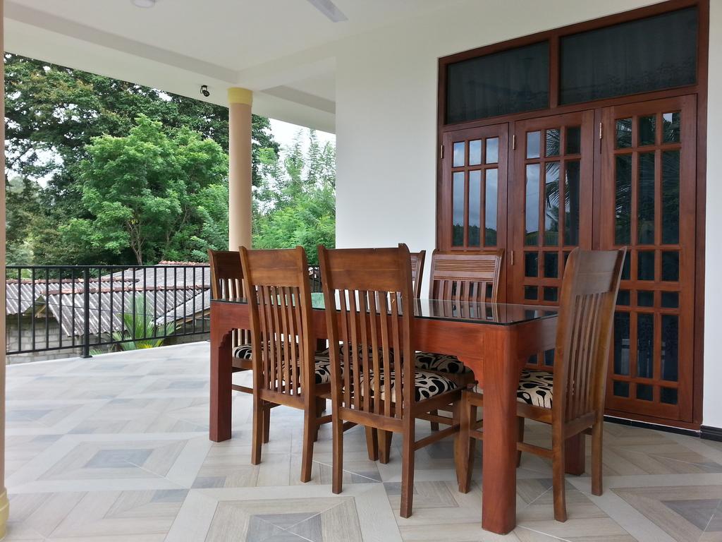 Coral Palm Villa And Apartment Unawatuna Exterior foto