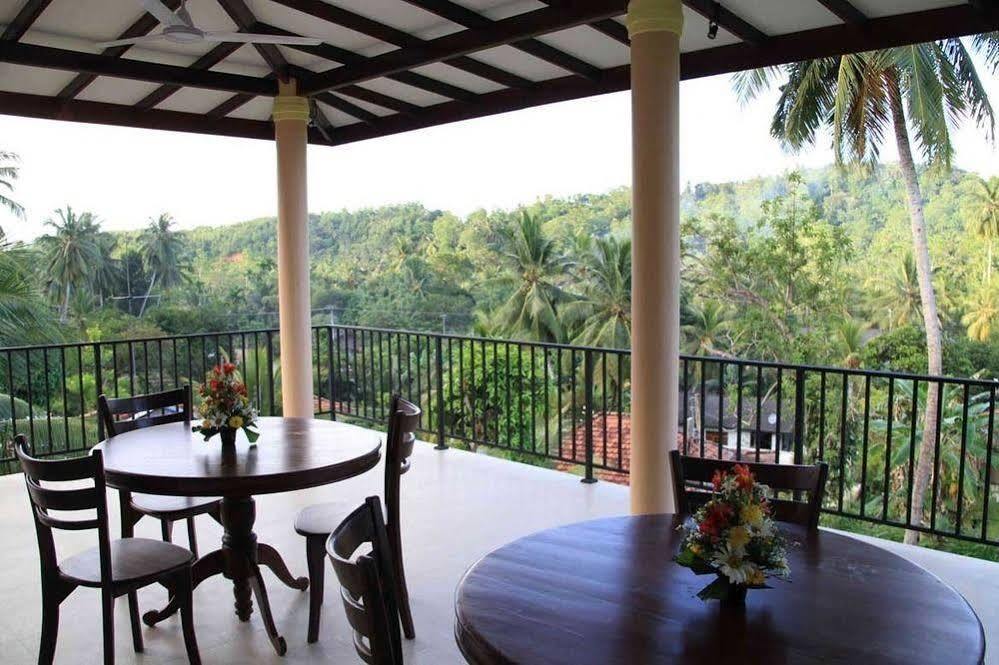 Coral Palm Villa And Apartment Unawatuna Exterior foto
