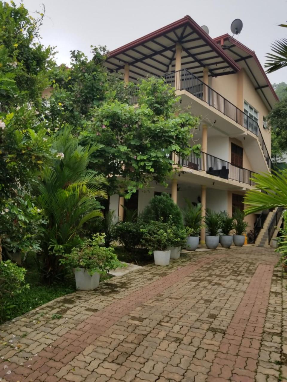 Coral Palm Villa And Apartment Unawatuna Exterior foto