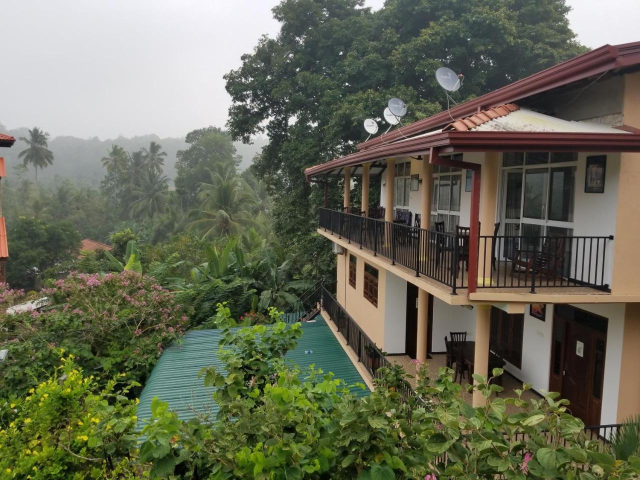 Coral Palm Villa And Apartment Unawatuna Exterior foto